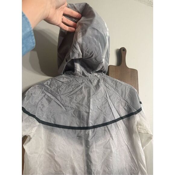 Nike White Silver Tech Hyperfuse Zip Hooded Ripstop Windbreaker Jacket Small - Picture 4 of 6